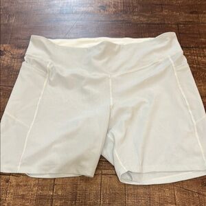 Old Navy Cream Bike Shorts with Wide Waistband and Stretchy Fit